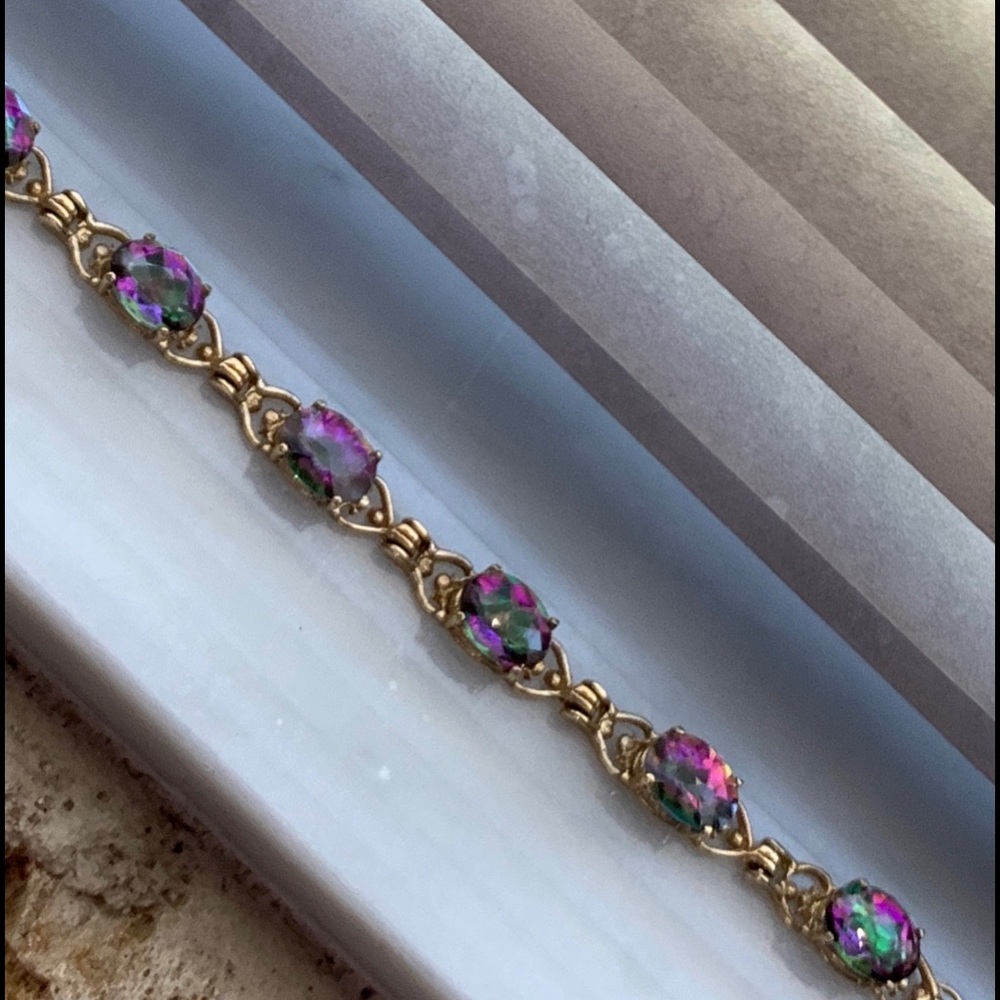 NWT 14KY Mystic Topaz Bracelet